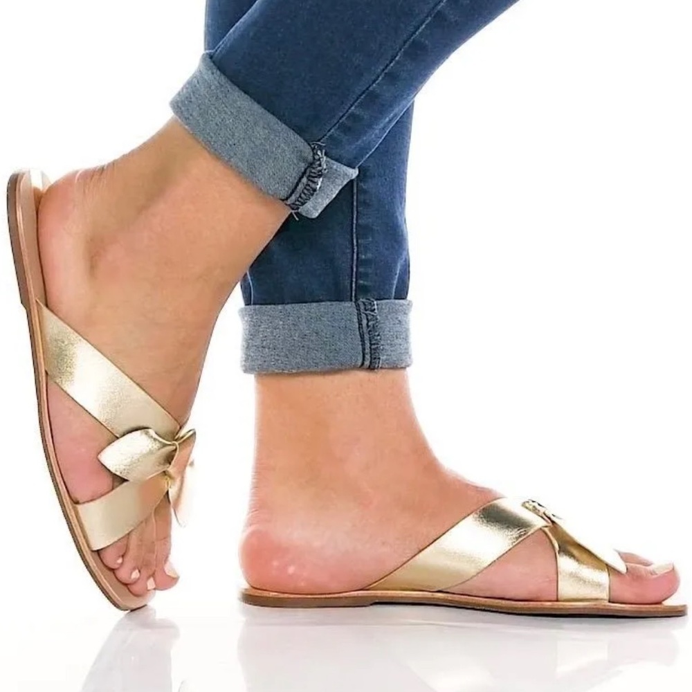 Kaanas Tais Bow Sandal in Gold